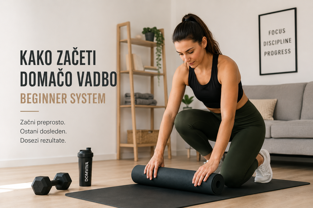 Kako začeti domačo vadbo za začetnike – ženska z joga podlogo in utežmi doma